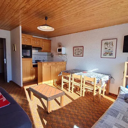 Eperon 2 - F4 - Lumineux - 6 Pers Lägenhet *