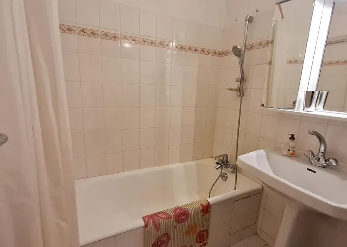 Eperon 2 - F4 - Lumineux - 6 Pers Апартаменты *